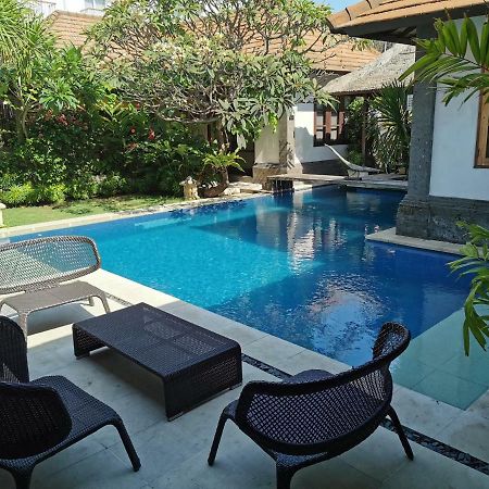 Villa Aliya Sanur Buitenkant foto