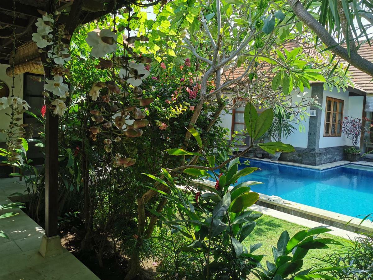Villa Aliya Sanur Buitenkant foto